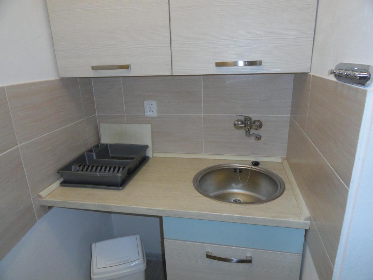 Apartman Sluka 伊莱姆尼采 外观 照片